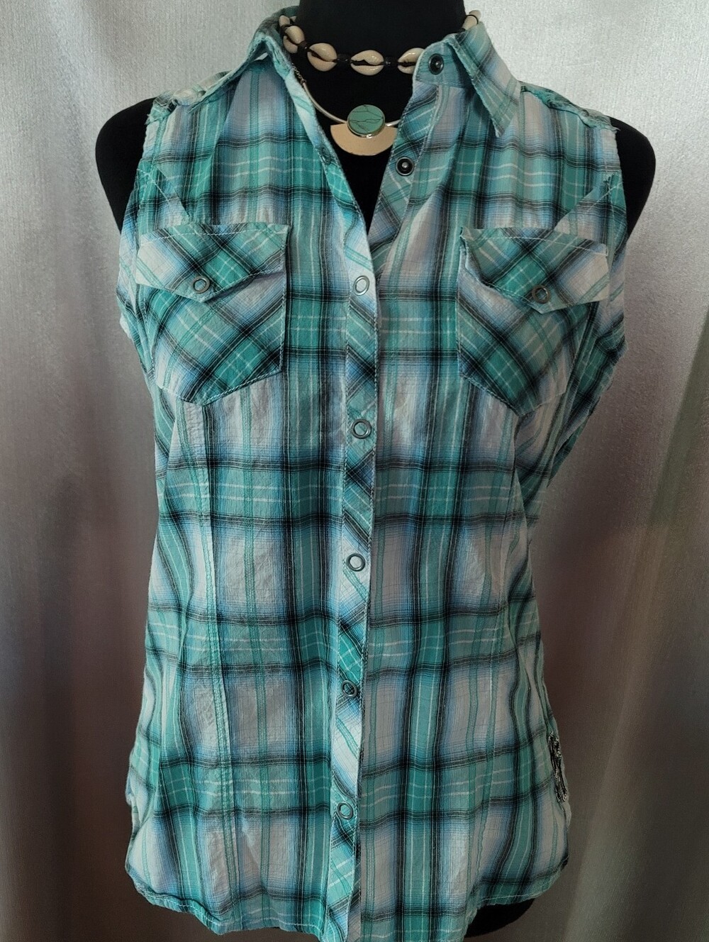 Sleeveless Teal Plaid Button-Front Women's Shirt